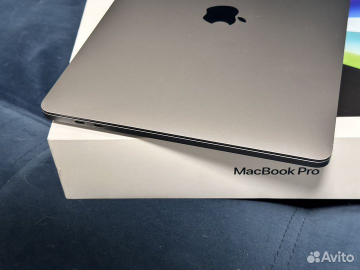 Macbook pro 2020 13 2020 M1/8/500