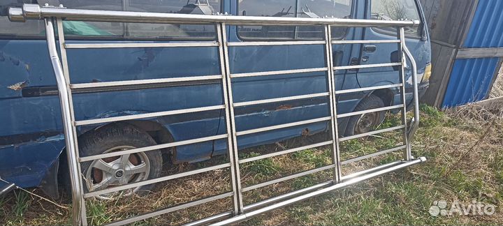 Багажник на крышу от Toyota hiace 1991 год выпуска