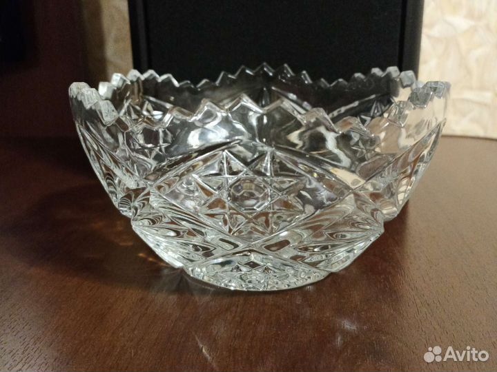 Хрустальные вазы