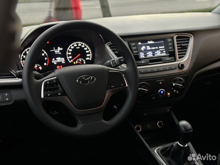 Solaris HS 1.6 МТ, 2024