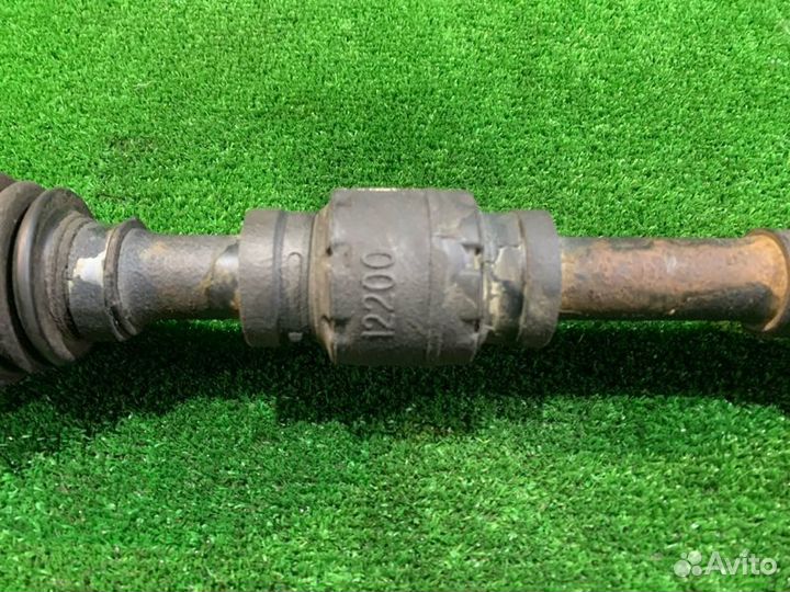 Привод передний левый Toyota Corolla Fielder