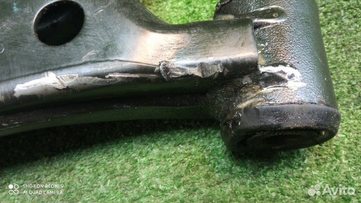 Рычаг передний левый Toyota Corolla ZRE210 1ZR