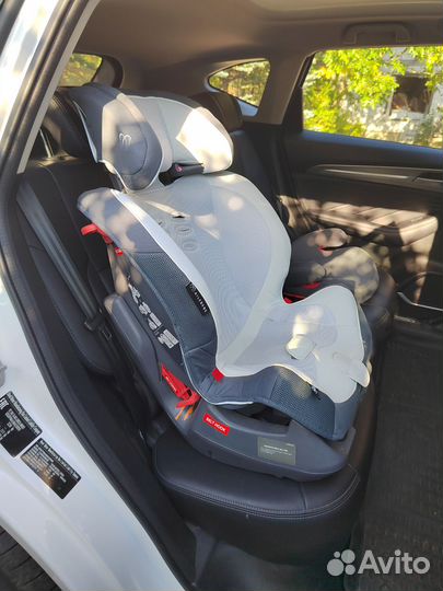 Автокресло Carmate Ailebebe Swing Moon