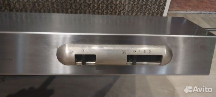 Вытяжка для кухни 60 см