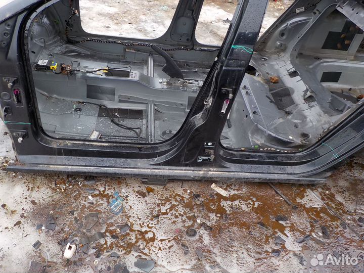 Б/У Порог левый Volkswagen Polo (Sed RUS) 2011