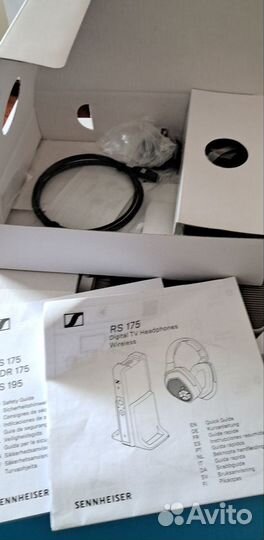 Коробка от наушников Sennheiser RS 175