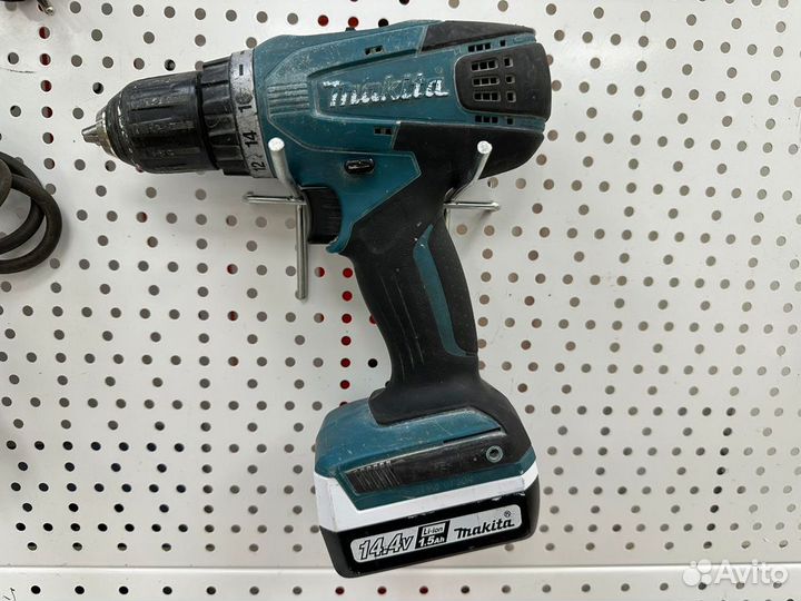 Шуруповерт Makita DF347D