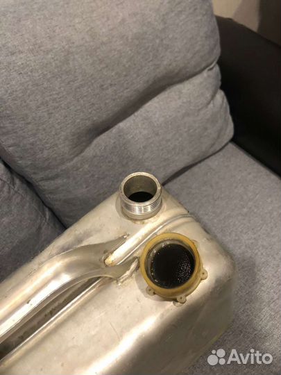 Канистра для бензина металлическая 20 литров