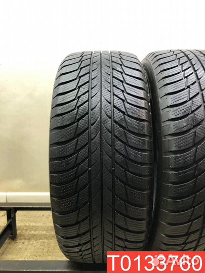 Bridgestone Blizzak LM-001 215/55 R17 94V