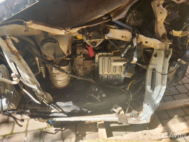 Geely Emgrand X7 2.4 AT, 2015, битый, 64 000 км