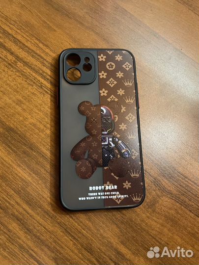 Чехол на iPhone 12 Louis Vuitton