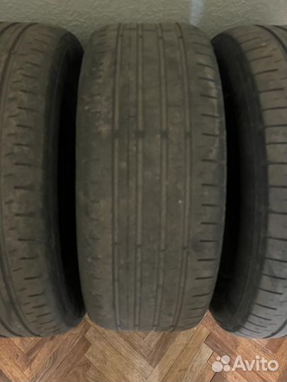 Continental ContiPremierContact 205/60 R16 99H