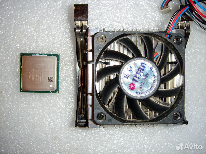 Процессор Intel Pentium 4 1.5Ghz/256/1.75v и кулер