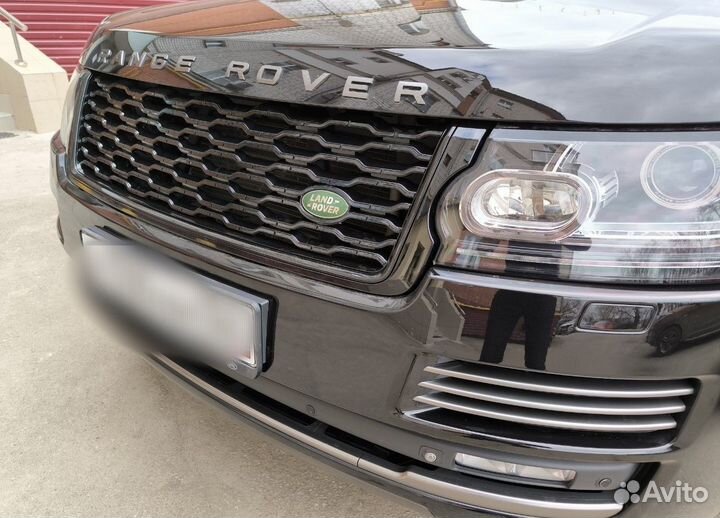 Решетка радиатора Range Rover 4 l405 стиль 2018+