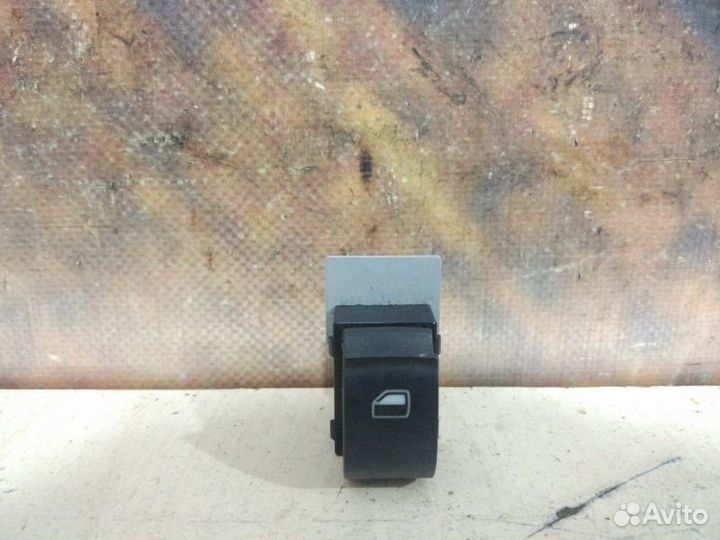 Кнопка стеклоподъемника Audi A6 C5 ASN 2002