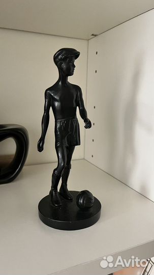 Каслинское литье: Футболист 1988 г