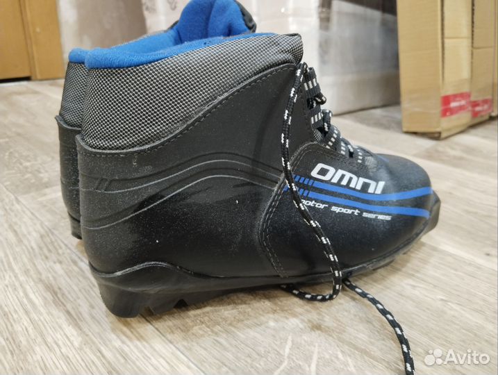 Лыжные ботинки