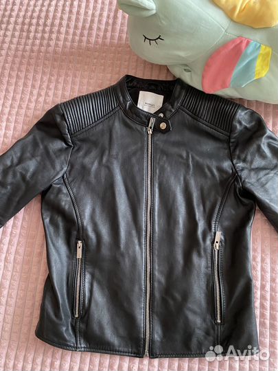 Кожаная куртка mango женская