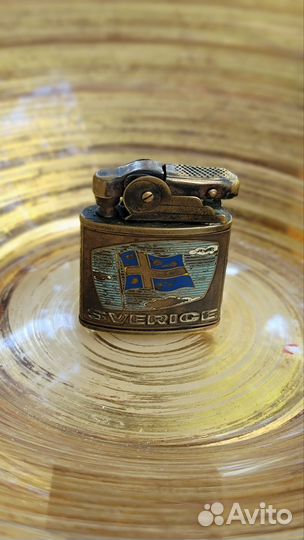 Зажигалка бензиновая винтаж