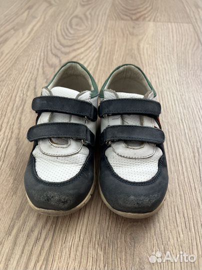 Кроссовки 24 размер
