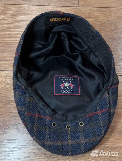 Шерстяная кепка