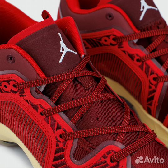 Кроссовки Air Jordan 37 Low Red Cream