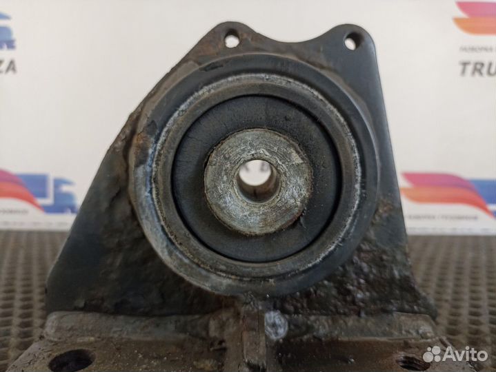 500357202 Кронштейн торсиона кабины правый