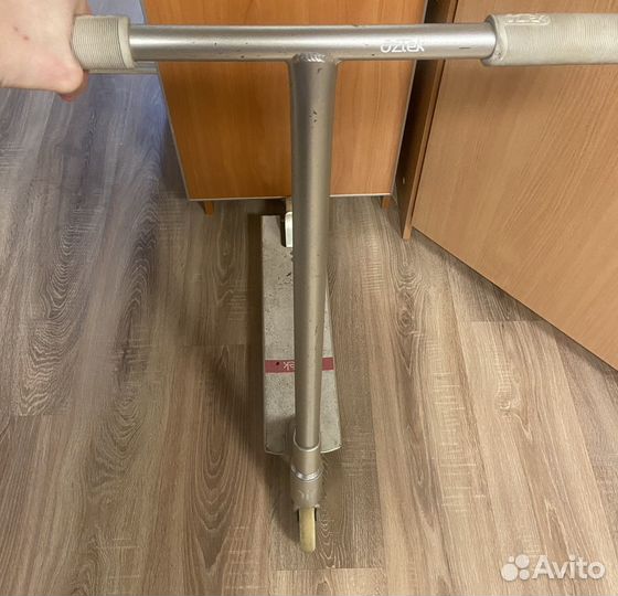 Трюковой самокат qztek