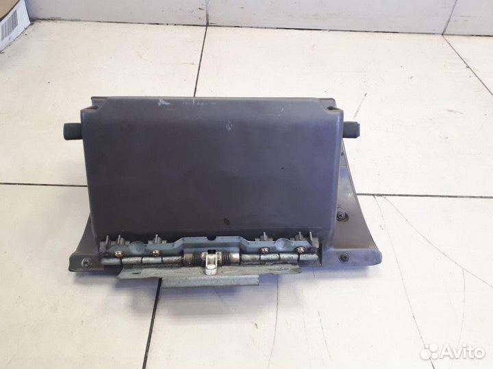 Бардачок Mitsubishi Pajero Sport