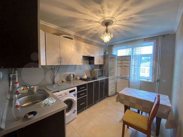 3-к. квартира, 60 м², 3/5 эт.