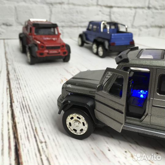 Машинка Гелик со звуковыми и световыми сигналами