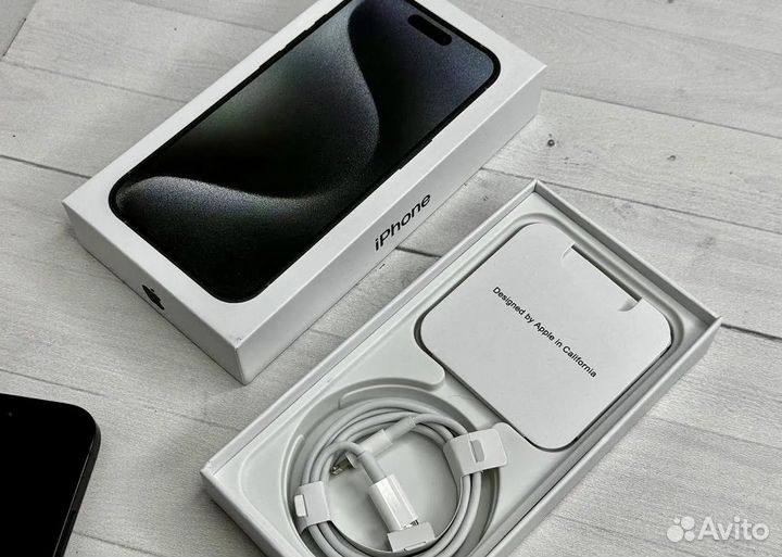 iPhone xr в корпусе 15 pro 128 гб
