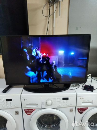 LED телевизор Samsung -40