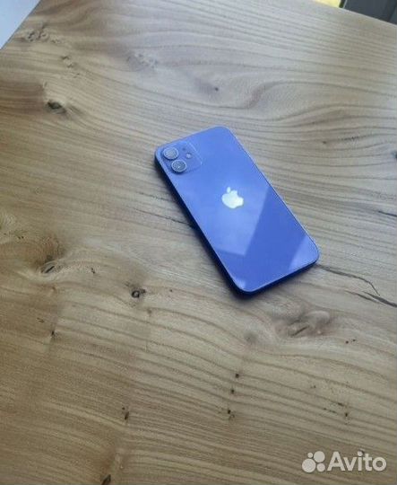 iPhone 12, 64 ГБ
