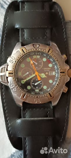 Часы citizen eco drive 200м