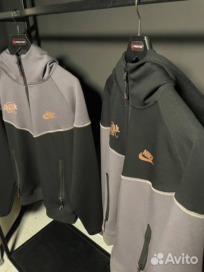 Спортивные штаны Nike tech fleece x Syna World