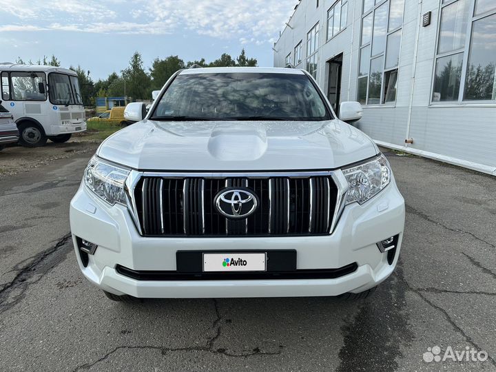 Toyota Land Cruiser Prado 2.8 AT, 2023, 105 км