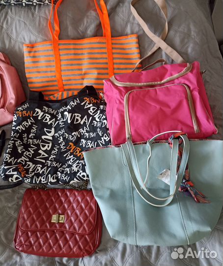 Сумки, ремни, косметички, украшения и другое