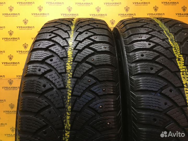 Nokian Tyres Hakkapeliitta SUV 235/60 R18 107T