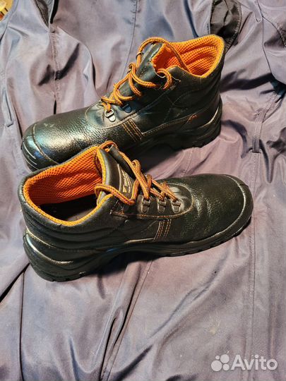 Ботинки мужские