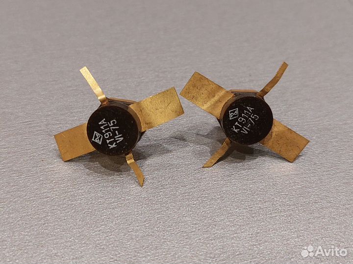 Транзистор кт704а, кп904а,2т912а. кт911а. кт907а