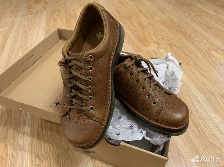 Dr martens best sale healy grizzly