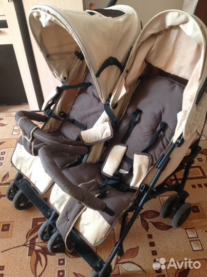Коляска для двойни