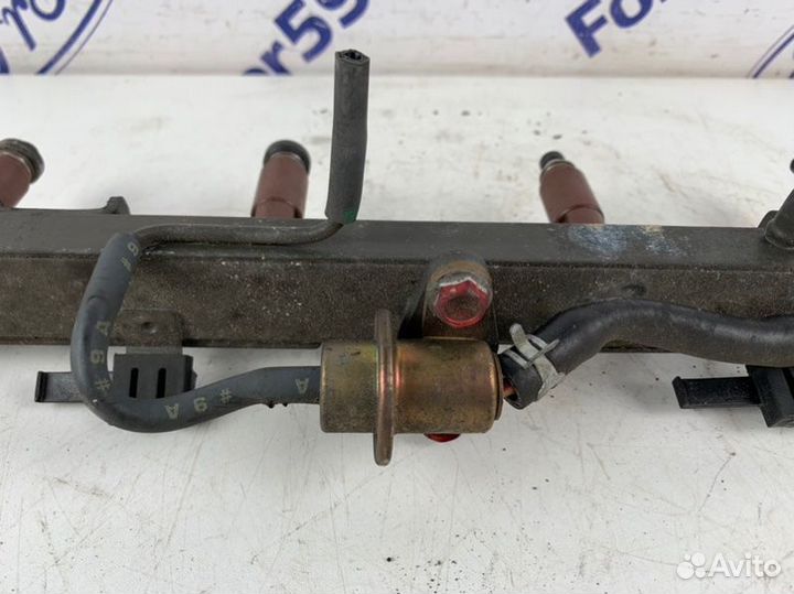 Рампа топливная Suzuki Liana ERC31S 1.6 (M16A)