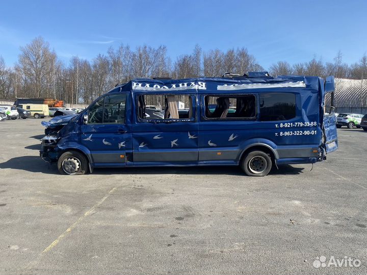 Volkswagen Crafter 2.0 МТ, 2020, битый, 999 999 км