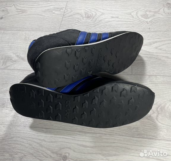 Кроссовки Adidas Racer