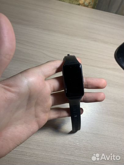 Часы huawei Band 6