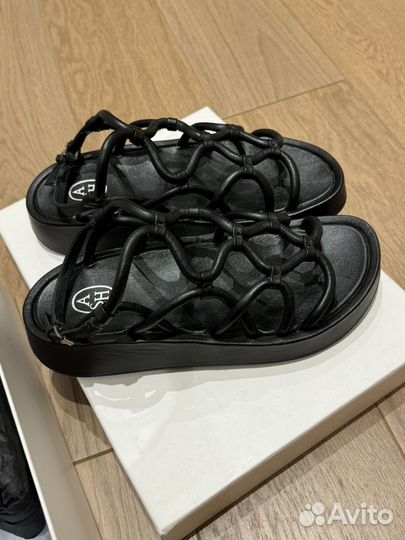 Сандали женские ASH 37 размера