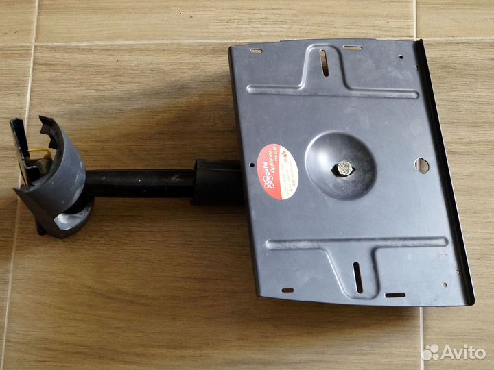 Кронштейн для проектора / телевизора на стенный