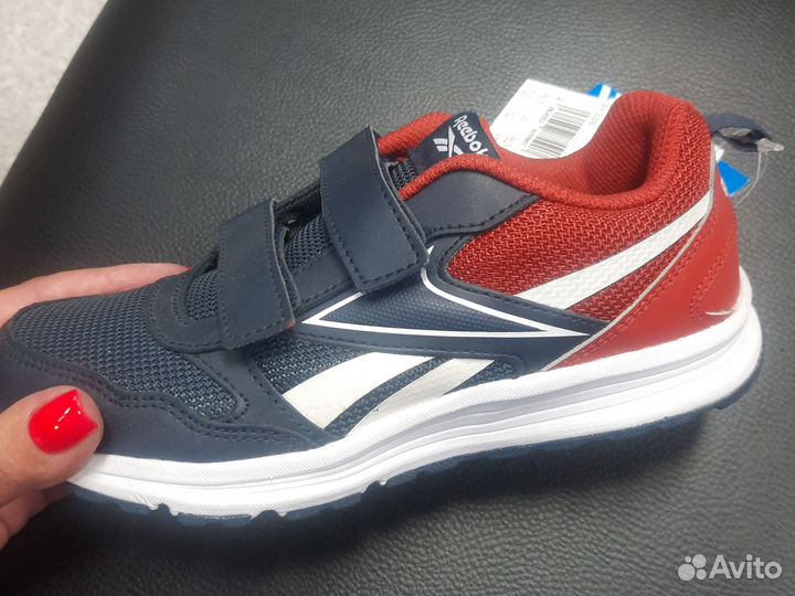 Reebok детские кроссовки оригинал 32.5